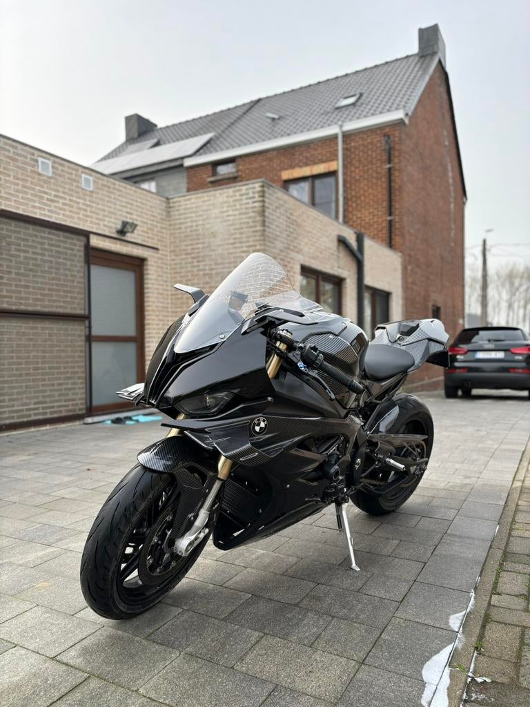 🔥 BMW S1000RR 2023 – FULL OPTION – AKRA – GARANTIE 2028 🔥, Motoren, Motoren | BMW, 4 cilinders, Motorrijbewijs A, Handvatverwarming