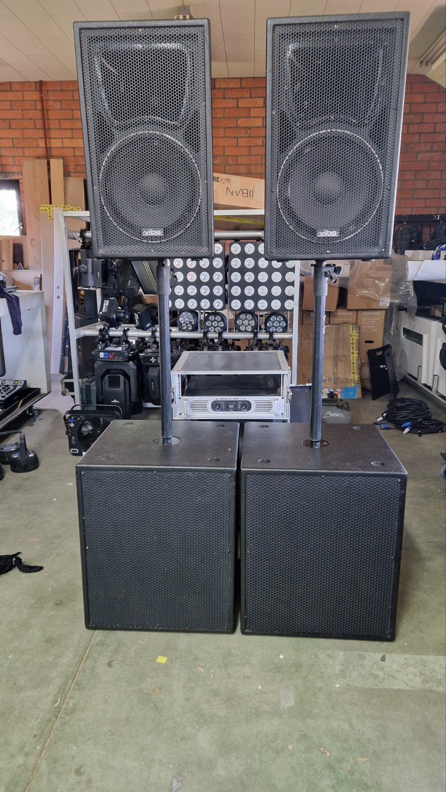 JB Systems Vibe 12 & 18s set, Enlèvement