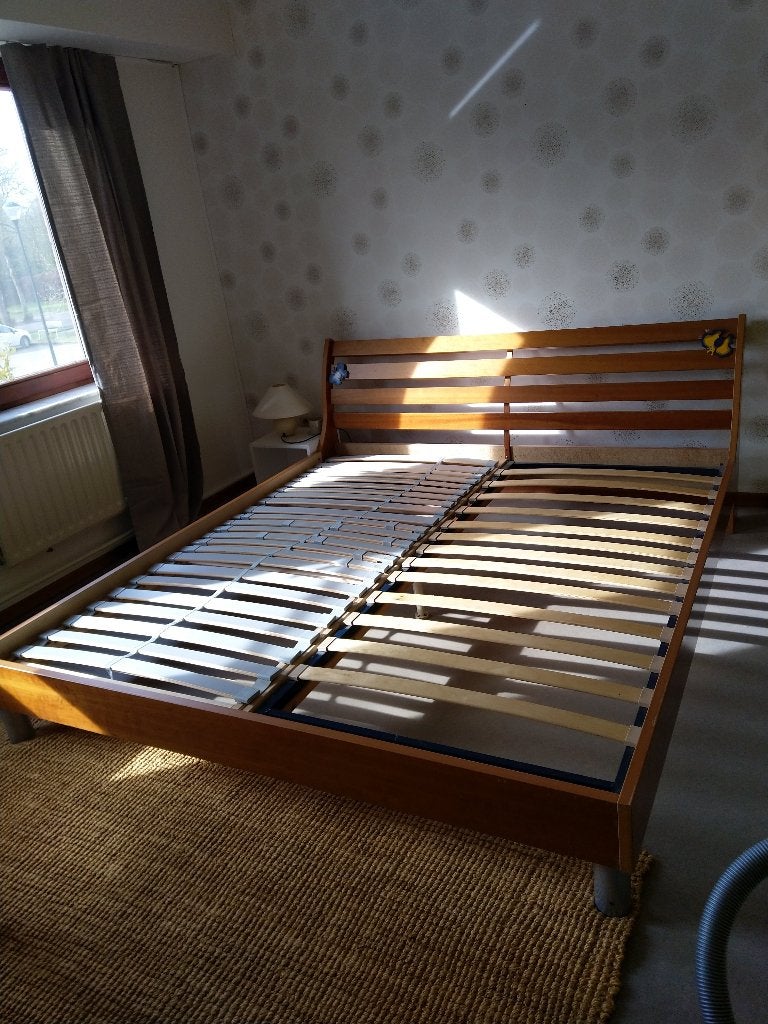 bed 180 cm x 200cm vol hout, Huis en Inrichting, Ophalen, Bruin, Klassiek?, Tweepersoons