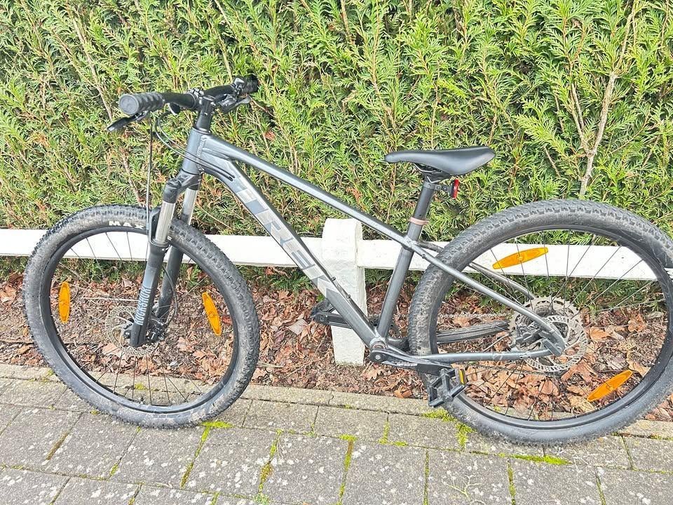 VTT TREK Marlin 6, VTT tout suspendu, Enlèvement, Comme neuf, Trek