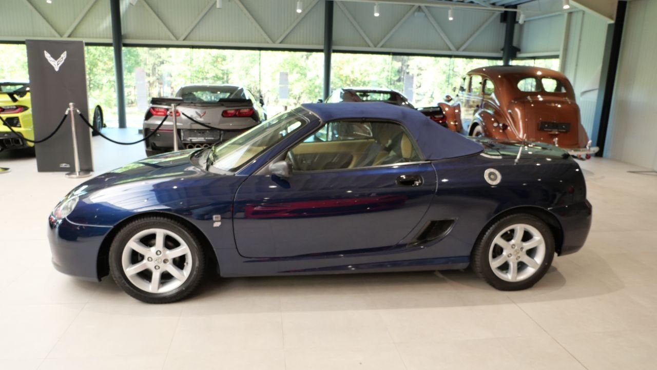 MG TF NR.488 (année de construction 2003), Autos, Achat, Entreprise, Verrouillage central, Euro 3