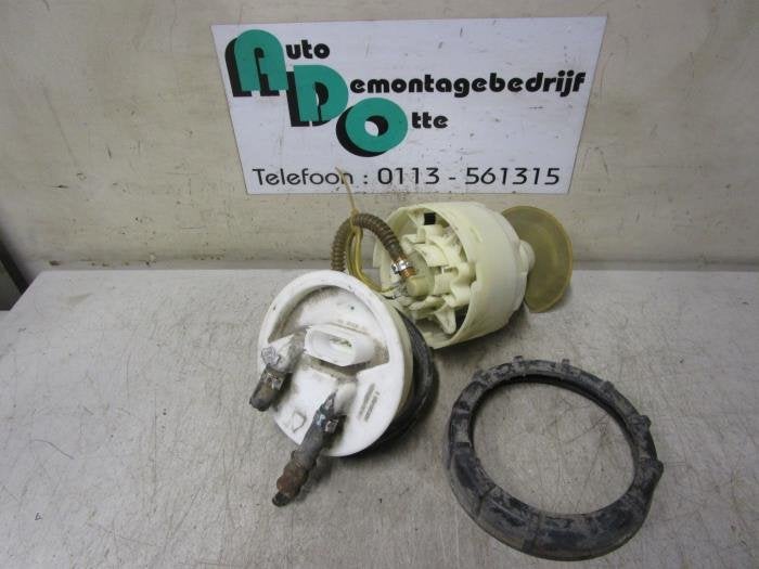 Pompe carburant électrique d'un Volkswagen Passat (Passat 9, Volkswagen, -, 3 mois de garantie, Utilisé