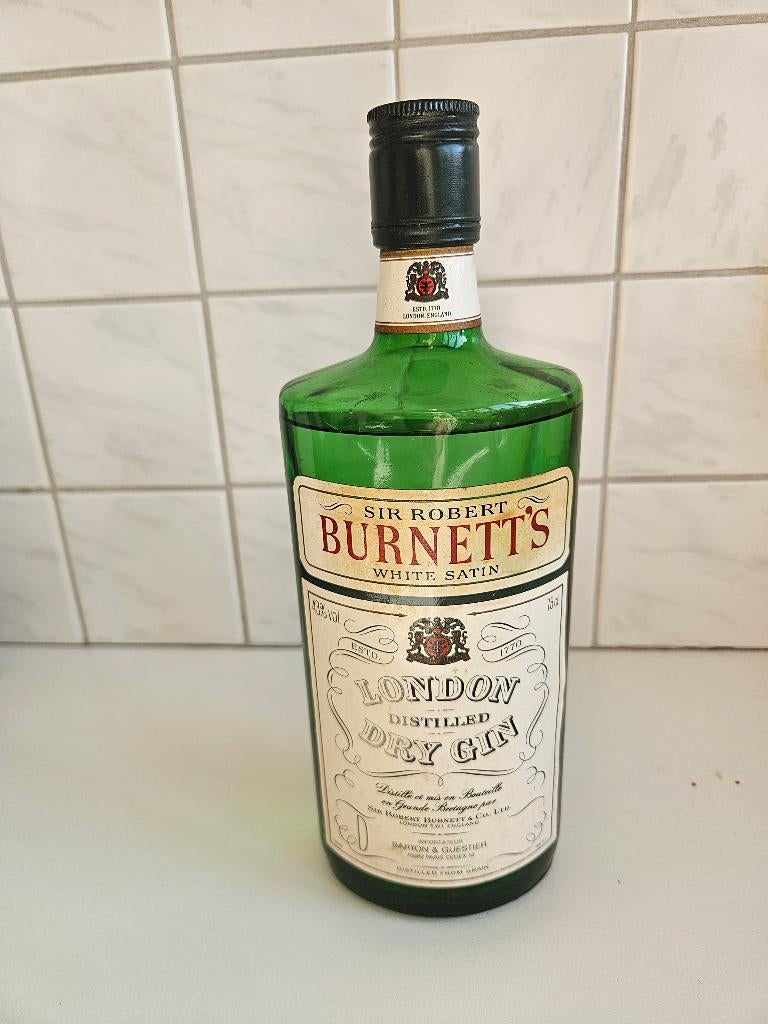 Vintage Sir Robert Burnett's White Satin London Dry Gin, Verzamelen, Wijnen, Ophalen of Verzenden, Zo goed als nieuw, Overige gebieden