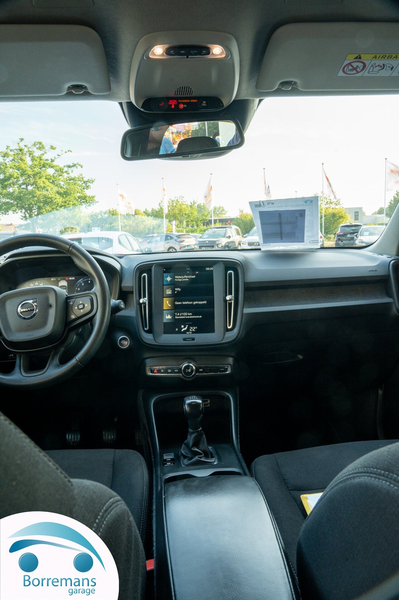 Volvo XC 40 Momentum Core | CarPlay | Navi | Parkeersensoren, Auto's, Volvo, 0 kg, 4 cilinders, 0 kg, Zwart