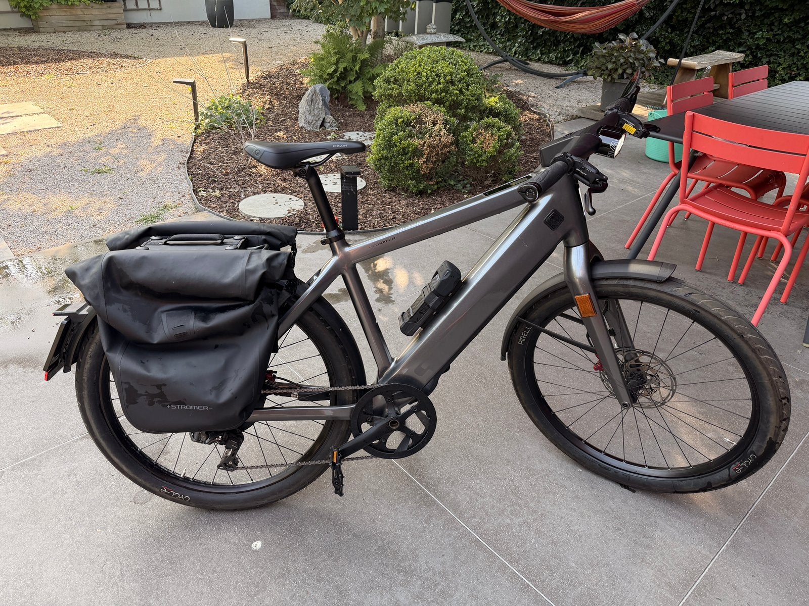 Stromer ST5 donkergrijs metaallak in nieuwstaat (241 km!), Ophalen, Zo goed als nieuw, Versnellingen