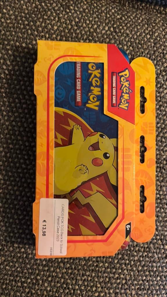 Pokémon Trading card game - pencil case, Ophalen, Nieuw