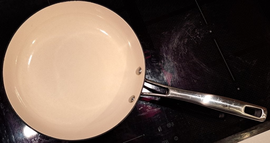 Beka pan, diam. 24 cm, gietijzer, keramische anti-aanbaklaag, Ophalen, Gebruikt, Met handvatten, Braadpan
