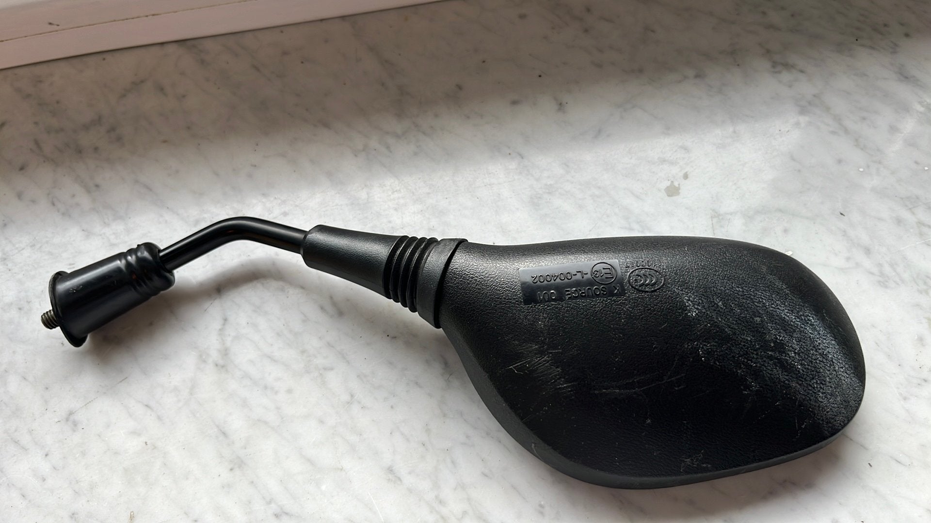 Scooter / brommer spiegel zwart – goede staat, Motoren, Ophalen of Verzenden