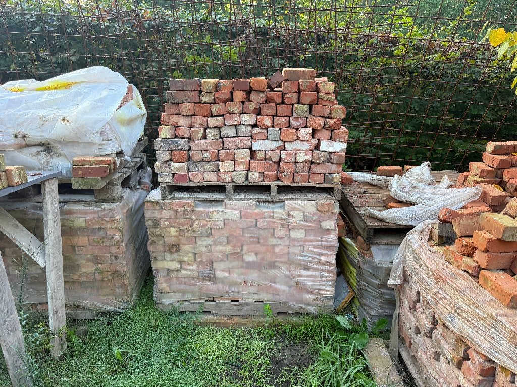 rode gevelstenen / paramentstenen – Brugse jaren 60, Doe-het-zelf en Bouw, Ophalen, Gebruikt, Bakstenen