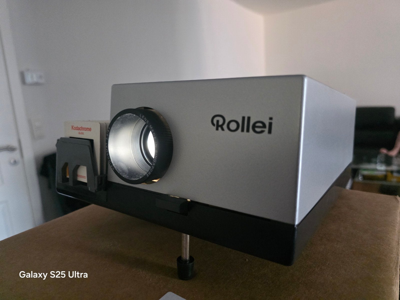 Projecteur de diapositives Rollei P350 + 1700 diapositives K, Enlèvement ou Envoi