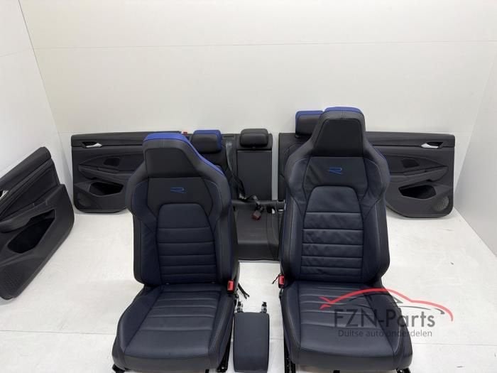 VW Golf 8 R Interieur Leer Carbon, Enlèvement ou Envoi, Utilisé