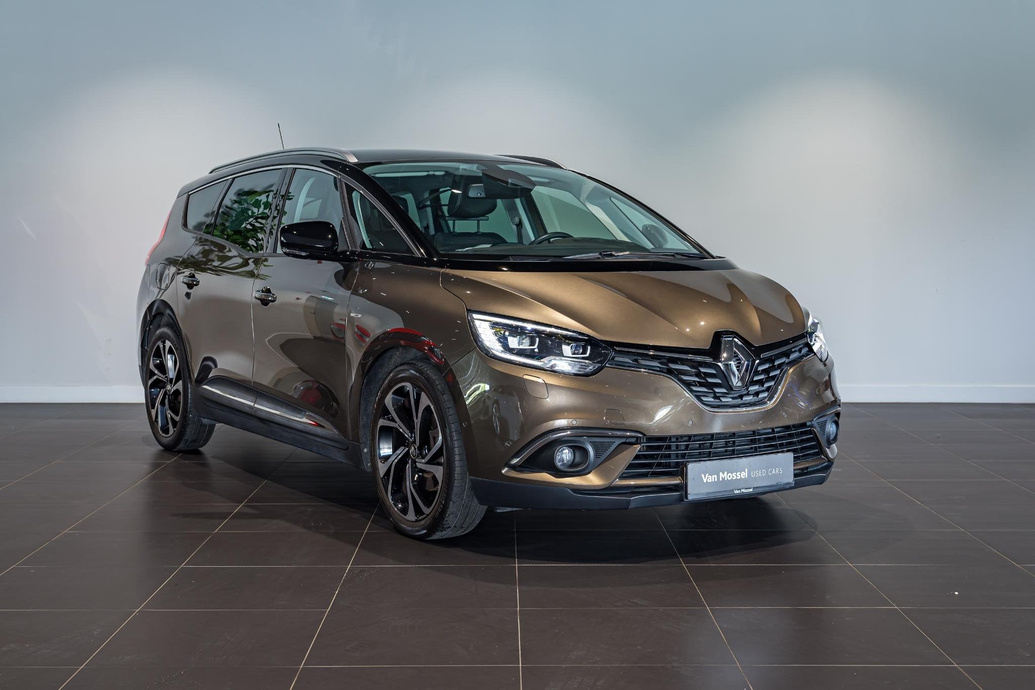 Renault Scénic Energy TCe 140 EDC Intens, Auto's, Renault, Voorwielaandrijving, Gebruikt, Euro 6, 5 deurs