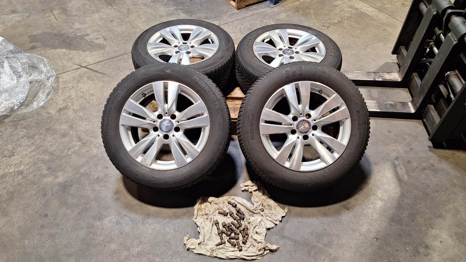 Jantes en alliage Mercedes E200 16 pouces 112x5, Enlèvement, 16 pouces, Pneu(s)