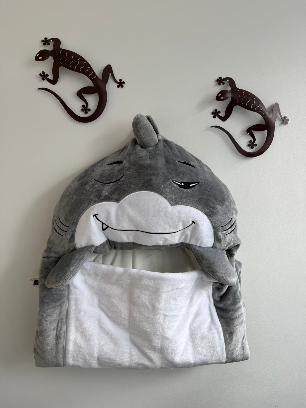 Nouveau sac de couchage en forme de requin avec étiquette, Enlèvement, Neuf