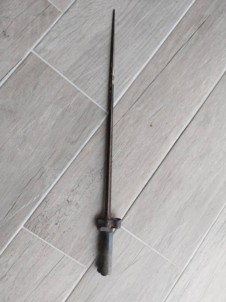 Baïonnette française wo2 niveau m1886, Collections, Enlèvement ou Envoi