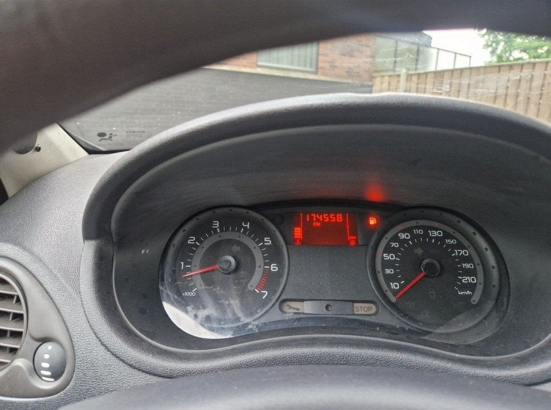 renault  clio 1.2 essence, Enlèvement ou Envoi, Renault