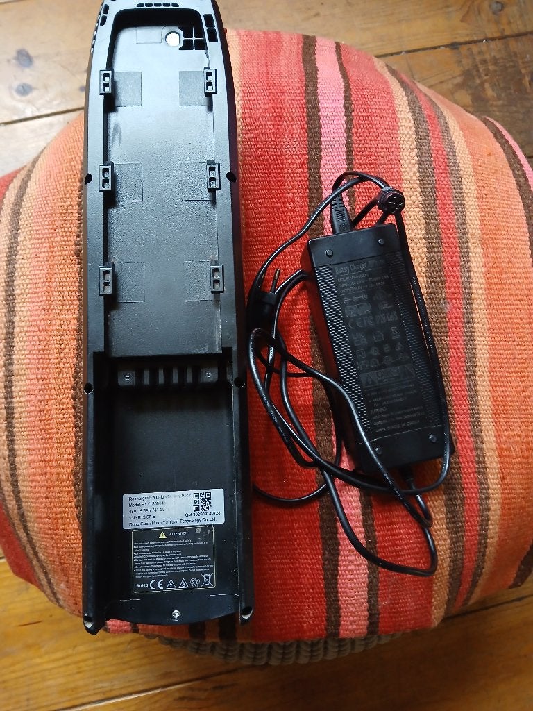 Batterij fatbike V 20 pro, Ophalen, Zo goed als nieuw