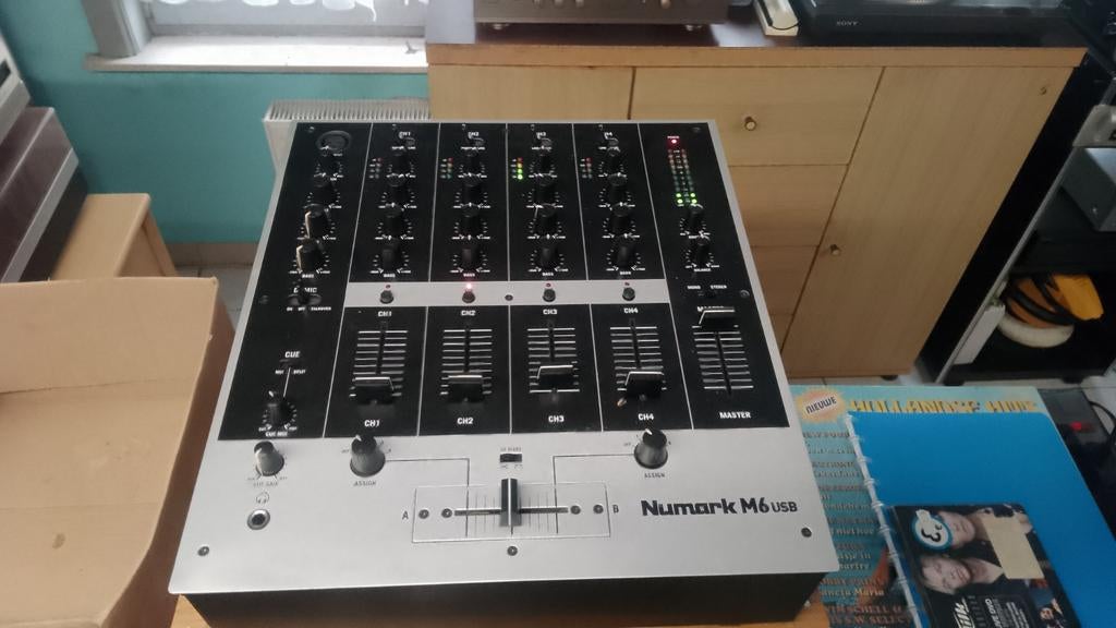 Prachtig mengpaneel Numark koopje, Ophalen