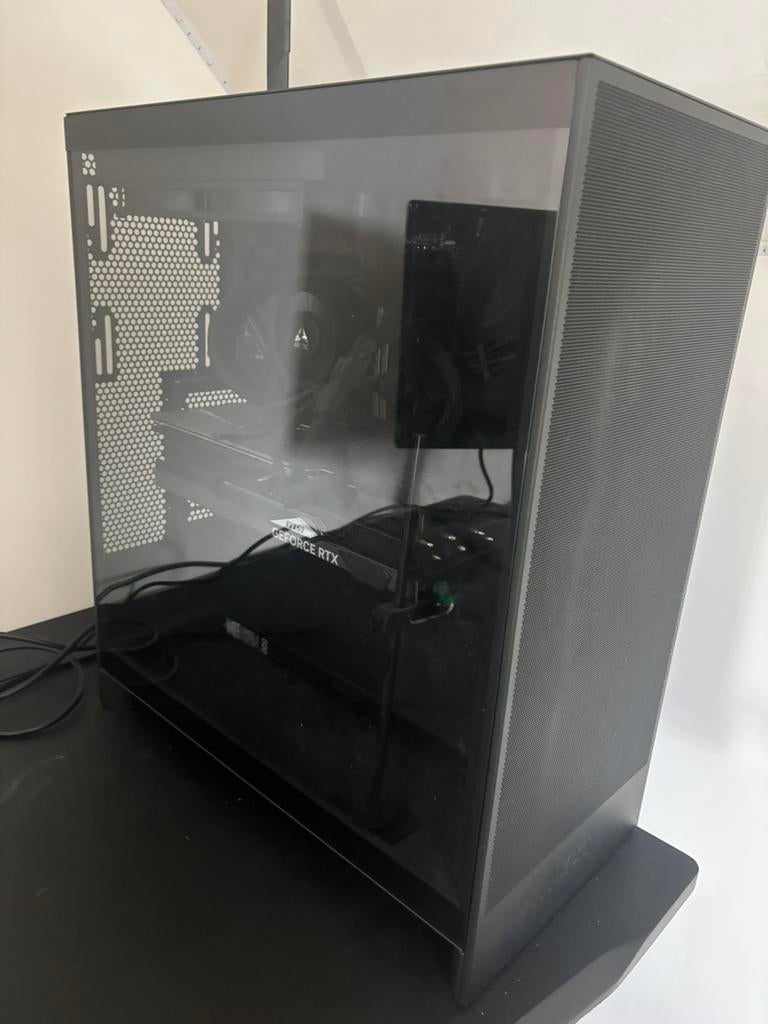 Gaming pc, Ophalen, Zo goed als nieuw