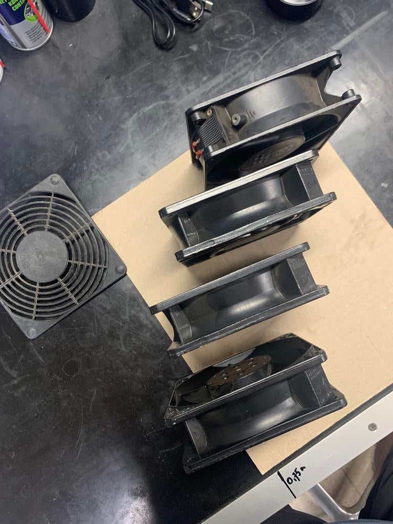 Ventilatoren merk babst 220 volt 4 stuks., Enlèvement, Utilisé