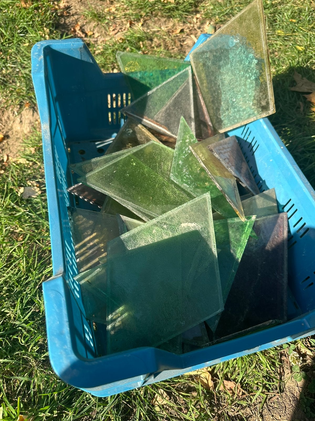Kistje gehamerd glas, Ophalen, Gebruikt, Glas, Geel