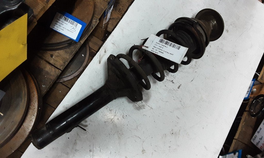 AMORTISSEUR OU ABSORBEUR DE CHOC AVANT DROIT Ford Fiesta 3, Autos : Pièces & Accessoires, Mevr. I. Hauben, Rue de l'Espoir 34 34
4030  GRIVEGNÉE, BE