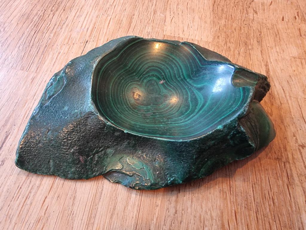 Vide poches en malachite, bloc entier, 670gr, Enlèvement ou Envoi