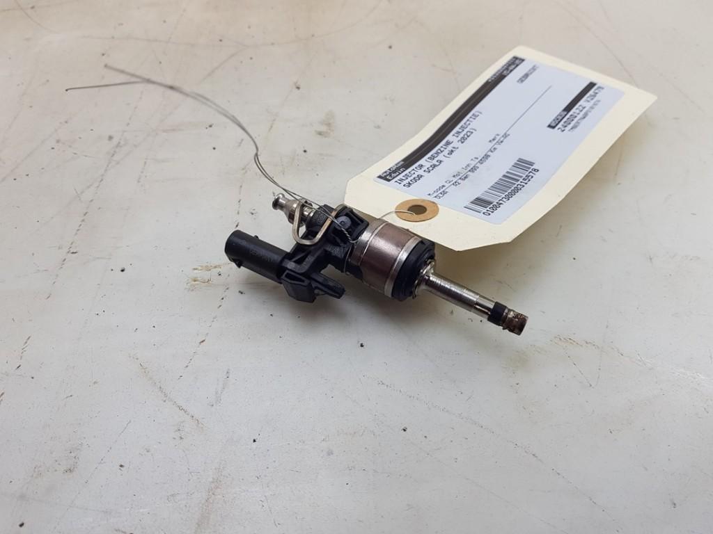 INJECTEUR Skoda Scala (01-2019/-) (|05C906036|05C036|), Autos : Pièces & Accessoires, Systèmes à carburant, Skoda, Utilisé