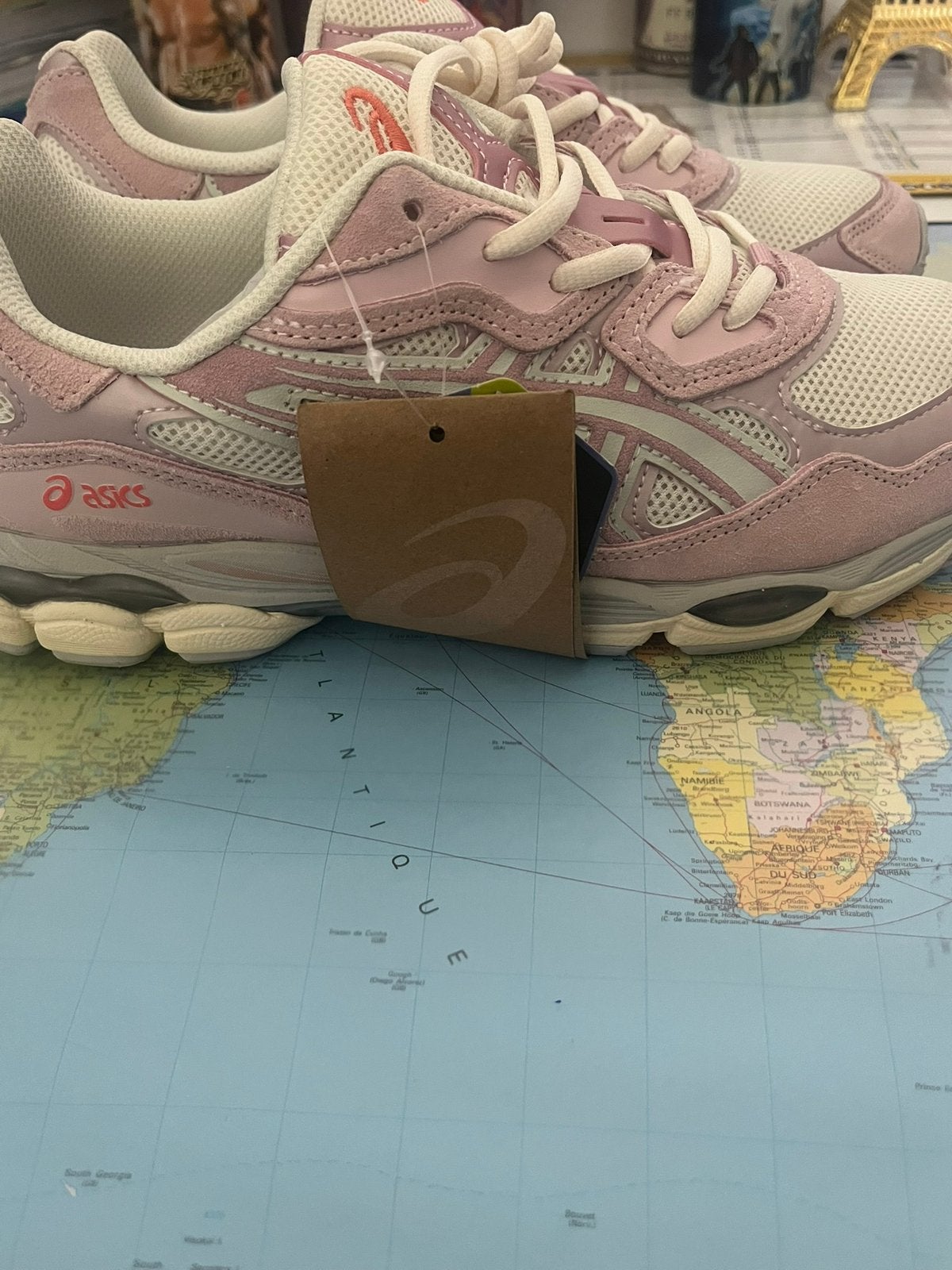 Ascis Gel Nyc Taille 43, Neuf, Course à pied, Enlèvement ou Envoi, Chaussures de course à pied