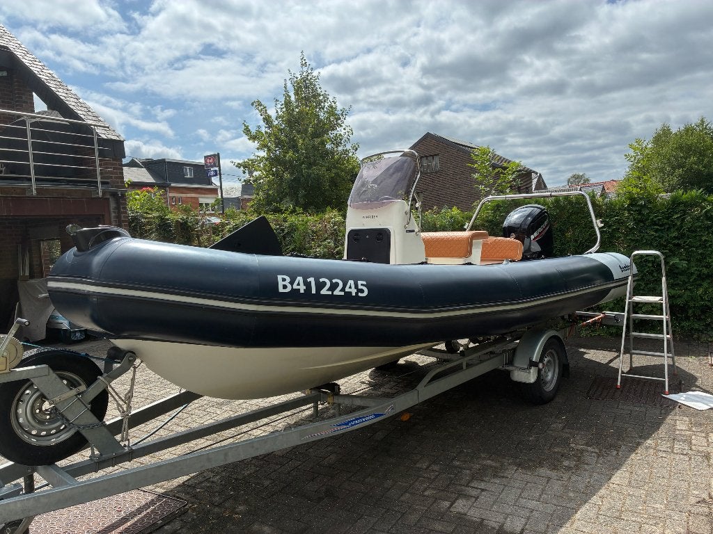 Semi-rigide bombard sunrider 6.50 edition blue story, Watersport en Boten, Ophalen, Overige merken, 70 tot 120 pk, Zo goed als nieuw