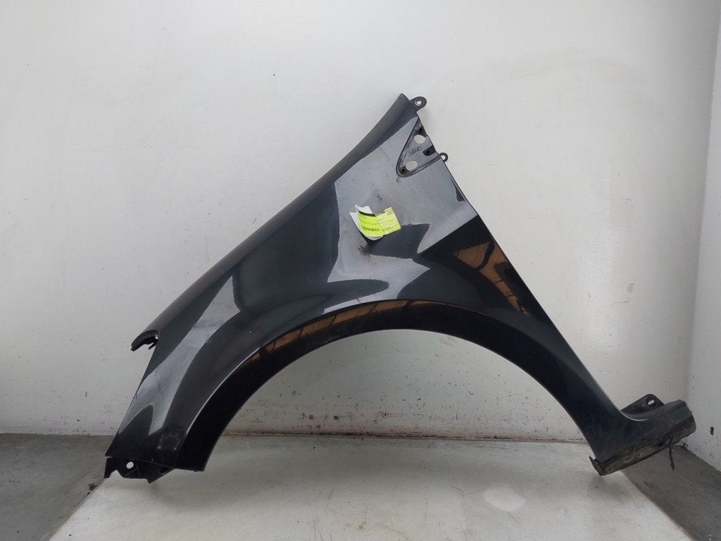SPATBORD LINKS VOOR Clio III (BR / CR) (|7701476104|), Gebruikt, Renault, Voor, Spatbord