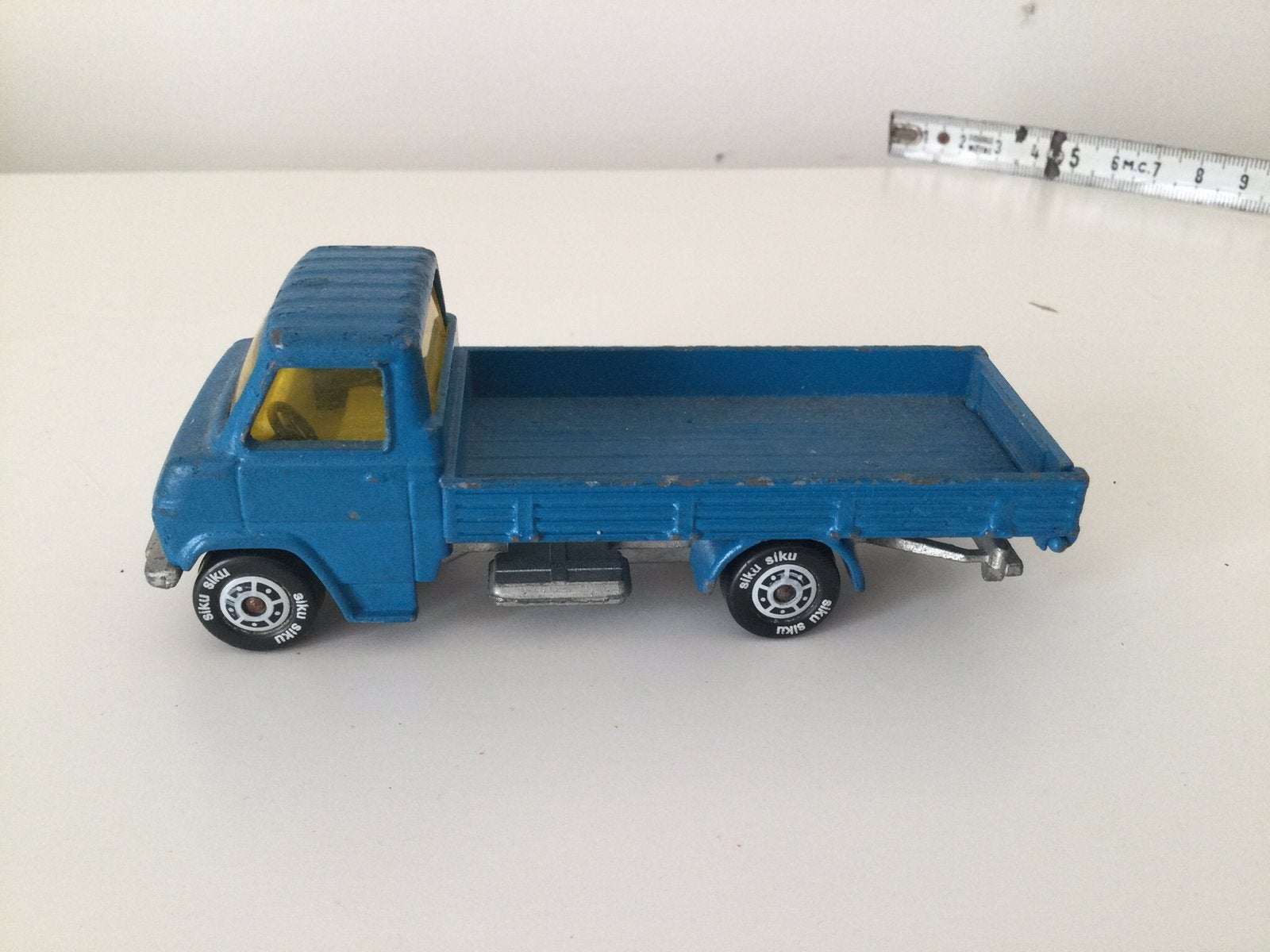 Camionnette vintage, Utilisé