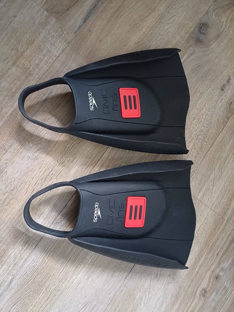Speedo dmc elite max zwemvinnen!, Sports nautiques & Bateaux, Plongée, Enlèvement ou Envoi, Neuf, Palmes de natation ou de plongée