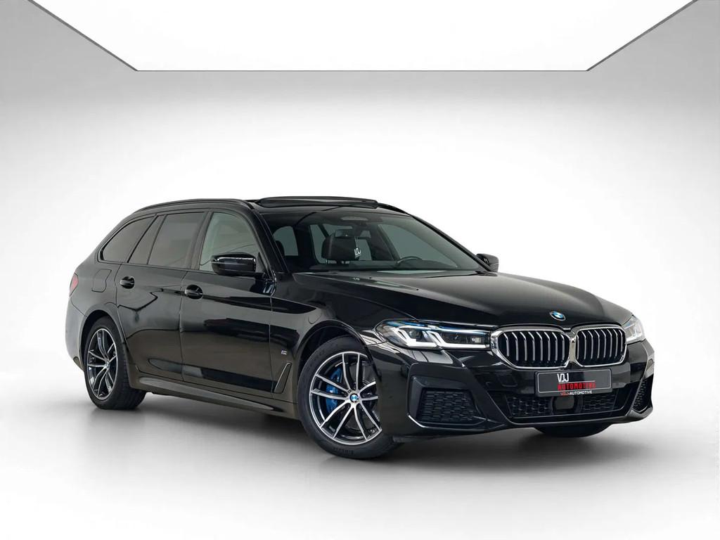 BMW 5 Serie 530 530e X DRIVE | BTW | GARANTIE | M PAKKET | P, Auto's, Automaat, 4 cilinders, Leder, Bedrijf