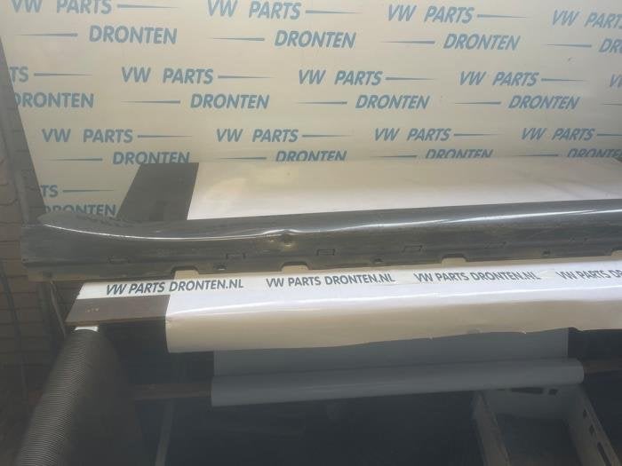 Zijskirt rechts van een Alfa Romeo Giulia (035), Gebruikt, -, -, Ophalen of Verzenden