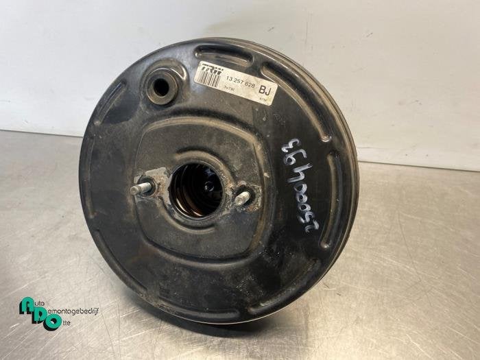Assistant de freinage d'un Opel Meriva (Meriva B 10-), -, Opel, 3 mois de garantie, Utilisé