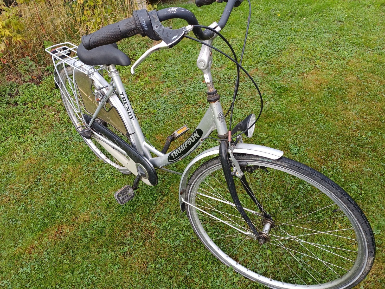 studentenfiets thompson trendy, Fietsen en Brommers, Gebruikt, Velgrem, Versnellingen, 50 tot 53 cm