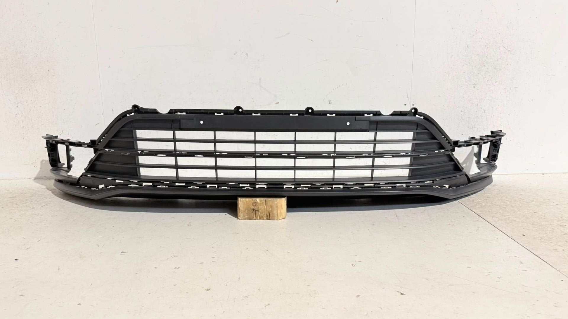 Volkswagen T-roc 2GA R-line voor bumperspoiler 2GA805903B, Gebruikt, Volkswagen AG, Vw@volkswagen.de, Bumper