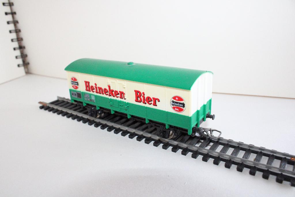 jouef ho wagon sncf heineken bier, Jouef, Wagon, Envoi, Courant continu