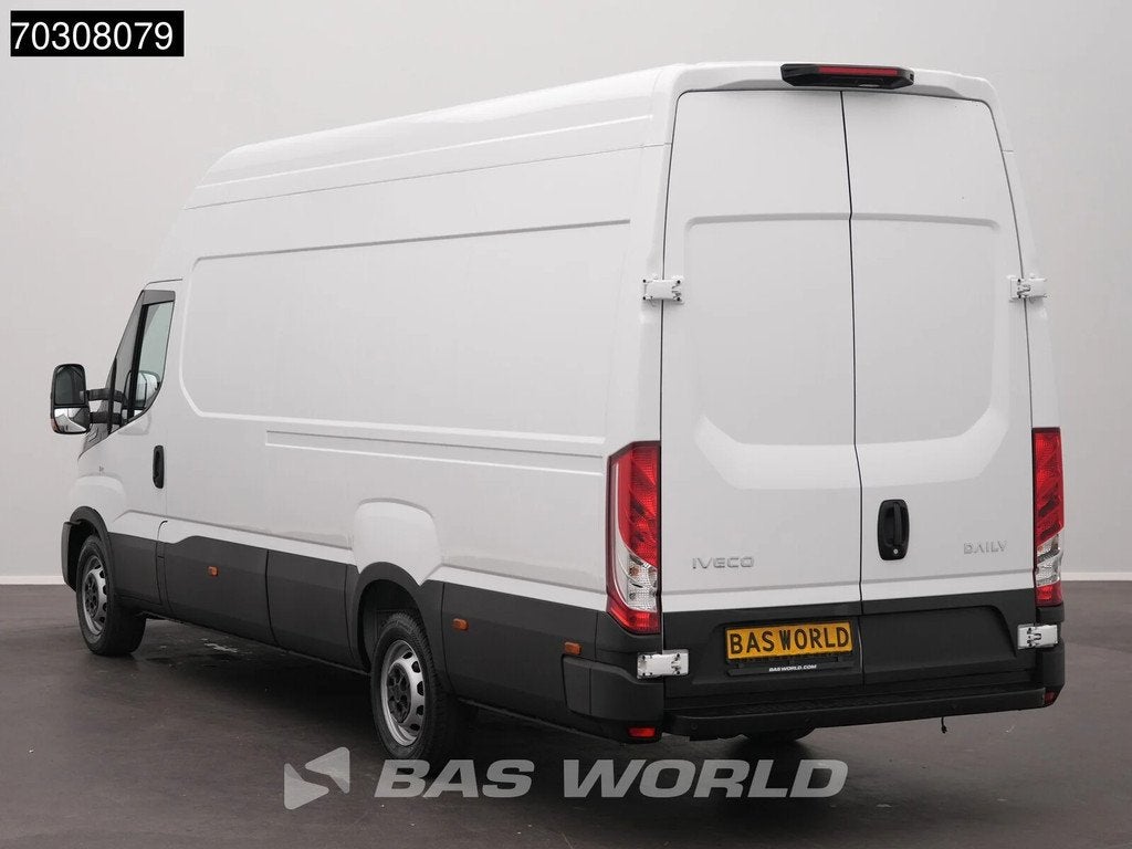 Iveco Daily 35S18 3.0L Automatic High Roof L4H3 180HP ACC Ai, Auto's, Stof, Euro 6, 4 cilinders, Iveco