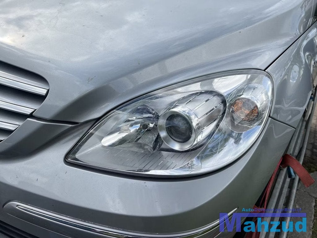 MERCEDES B KLASSE W245 Links koplamp 2005-2011, Gebruikt, Mercedes-Benz AG, Mercedes-Benz, Mercedesstrasse 120
70372  Stuttgart, DE