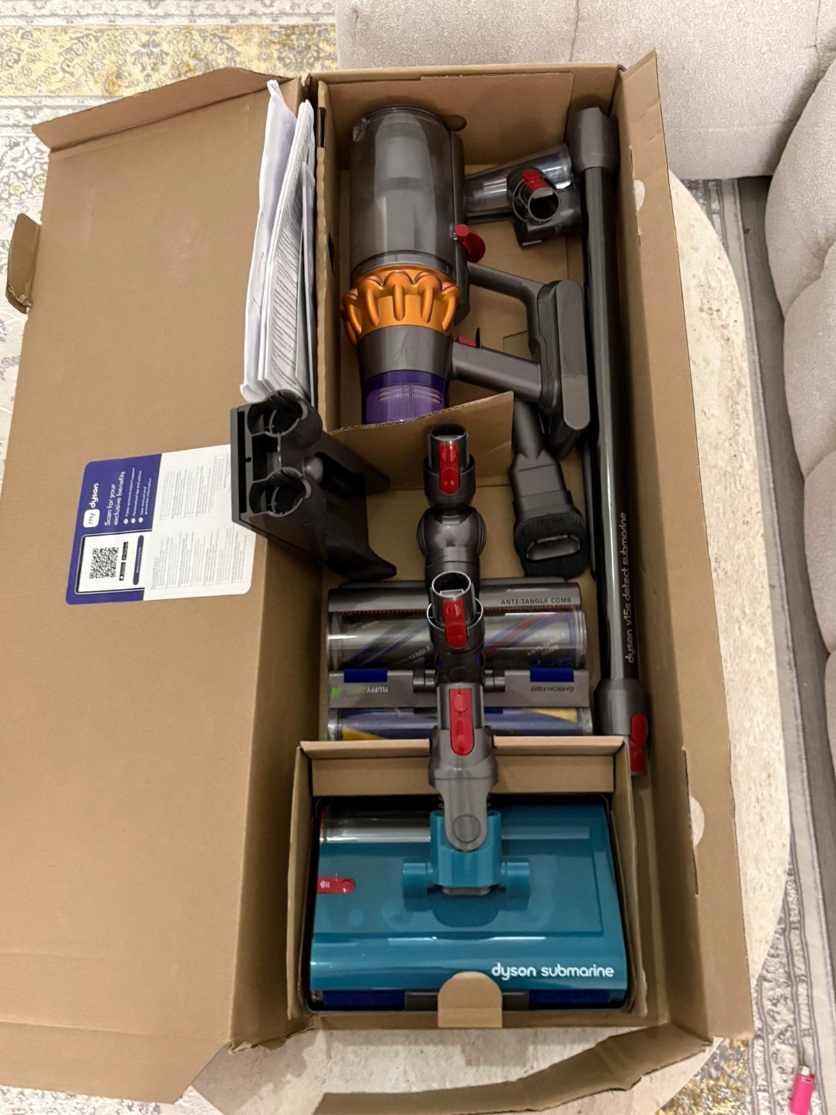 Dyson V15s Detect Submarine – Compleet & zeer goede staat, Elektronische apparatuur, Stofzuigers, Ophalen of Verzenden, Zo goed als nieuw