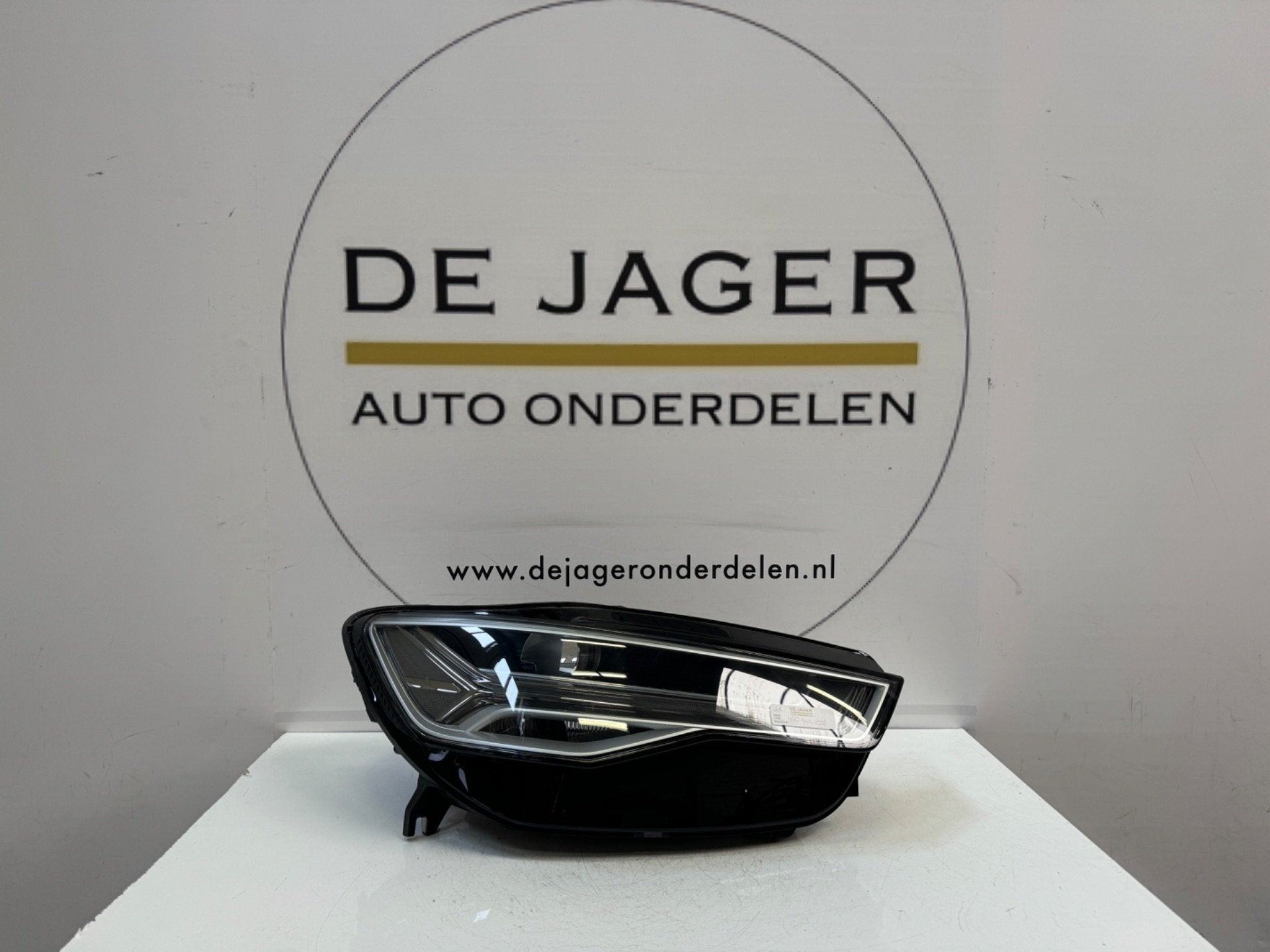 AUDI A6 A6 C7 4G FACELIFT LED MATRICE RECHTS 4G0941036, AUDI AG, Auto-Union-Strasse 1
85045  Ingolstadt, DE, Audi, Utilisé
