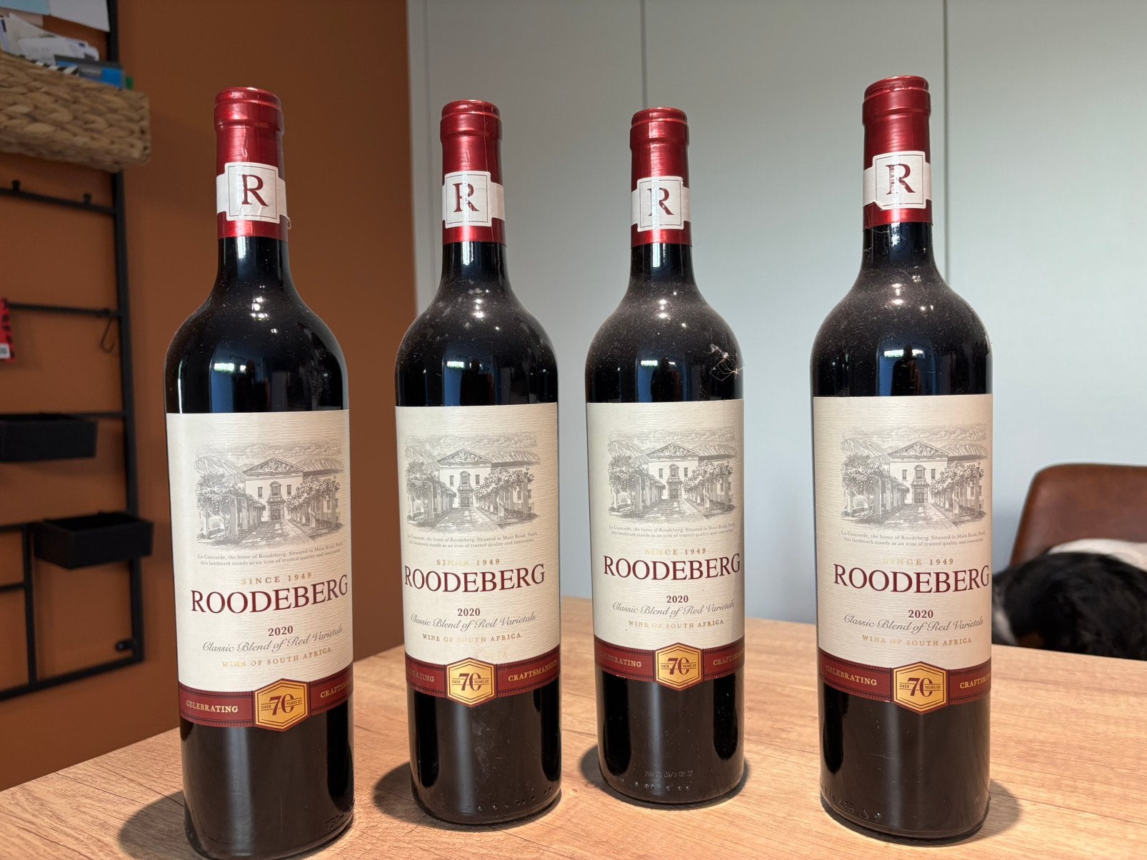 4 flessen Roodeberg rode wijn 2020, Neuf, Pleine, Enlèvement, Vin rouge