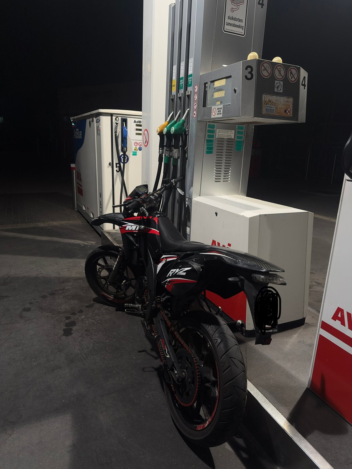 Schakelbrommer Motorhispania RYZ 50, Ophalen, 6 versnellingen, Gebruikt, Klasse B (45 km/u)