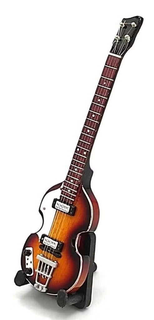 Baby miniatuur replica Höfner basgitaar 15 cm Paul McCartney, Verzamelen, Ophalen of Verzenden, Nieuw