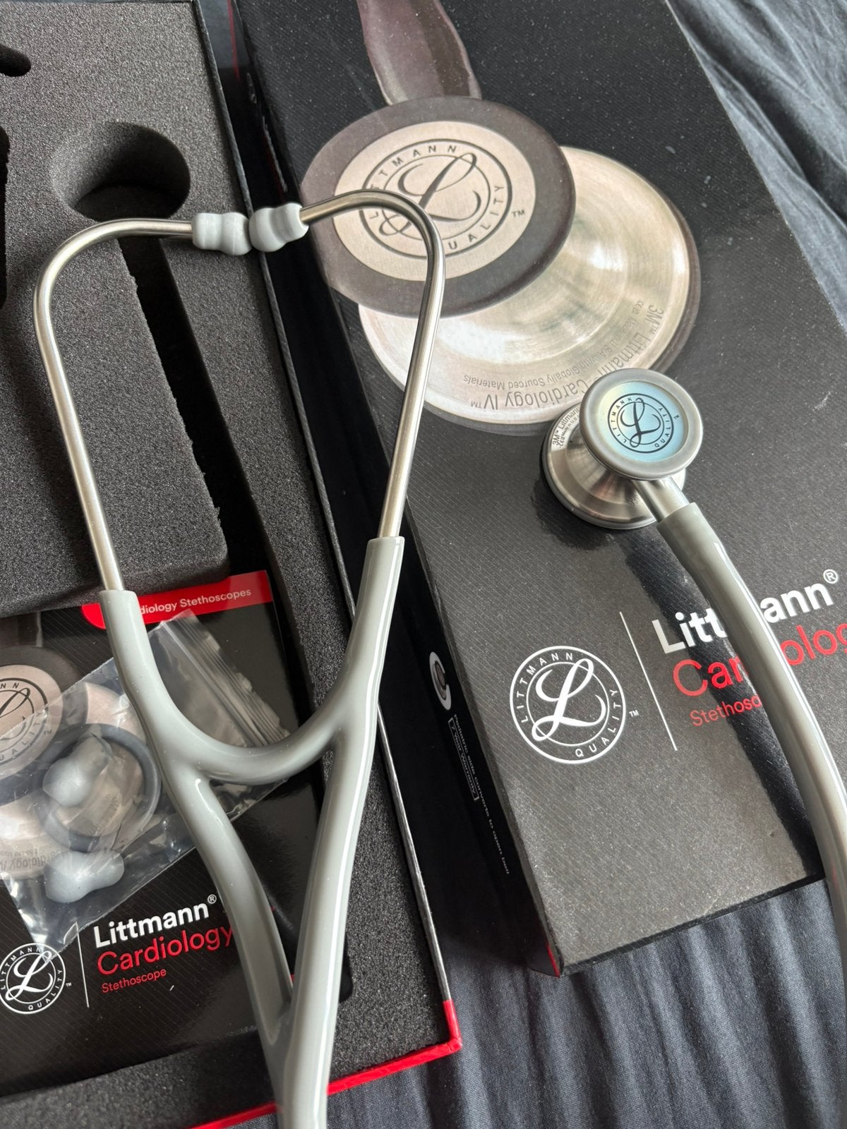 Stéthoscope Littmann Cardiology IV gris, Enlèvement ou Envoi, Comme neuf