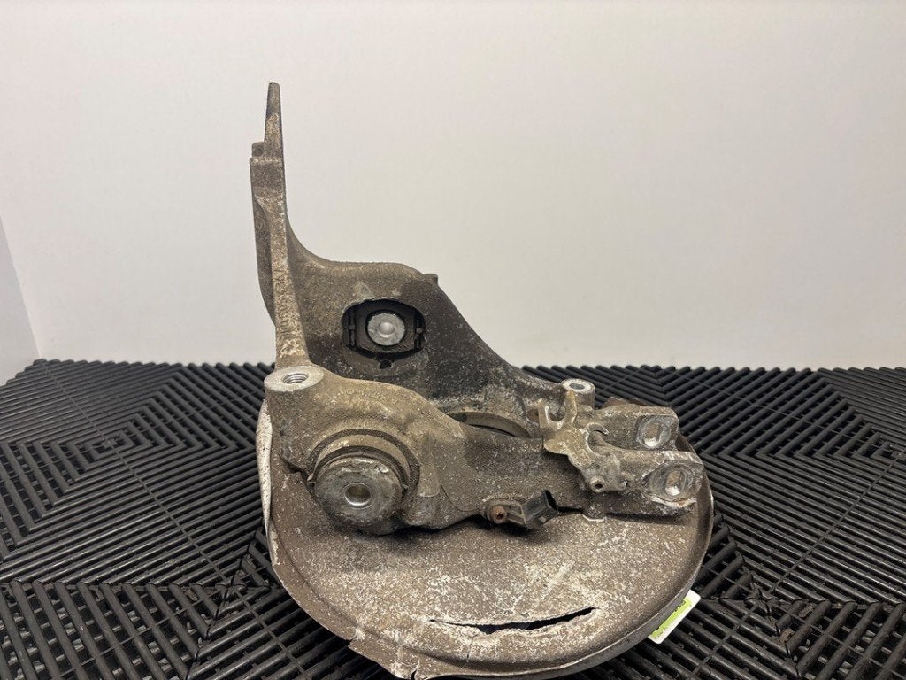 EMBOUT ESSIEU BOITIER SUPPORT ARRIÈRE DROIT Audi Q5 (8RB), Auto-Union-Straße  1,
85057  Ingolstadt, DE, Info@audi.de, Audi, Utilisé
