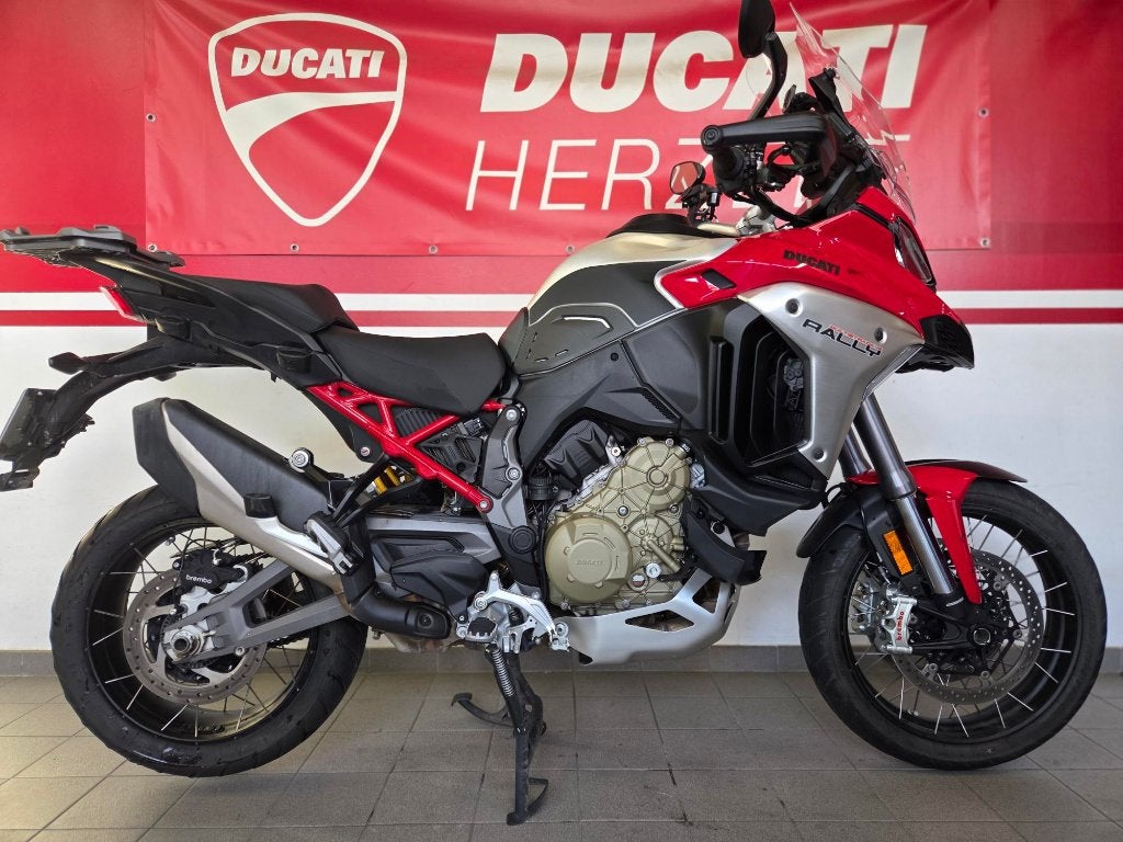 Multistrada V4 Rally, Motoren, 4 cilinders, Motorrijbewijs A, Traction Control, Meer dan 35 kW