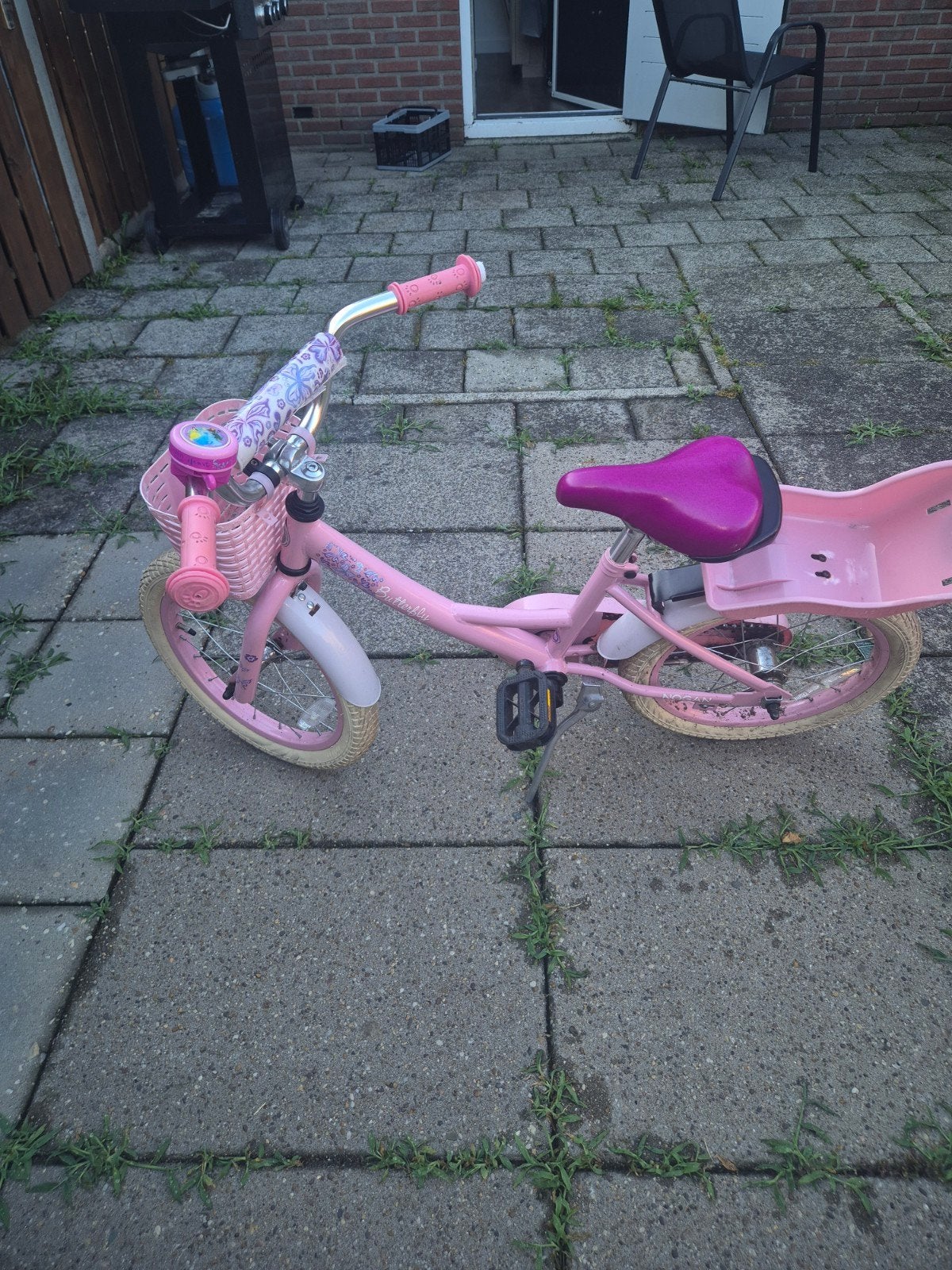 16 inch kinderfiets(zijwieltjes aanwezig), Ophalen, 16 inch